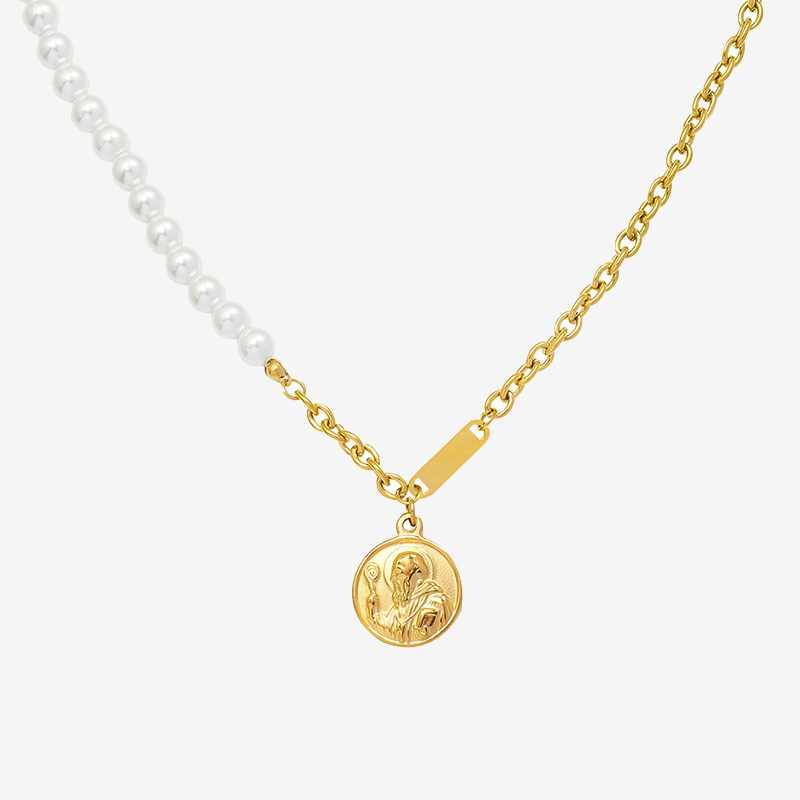 Pearl Splicing Chain Round Plate Pendant Asymmetric Necklace