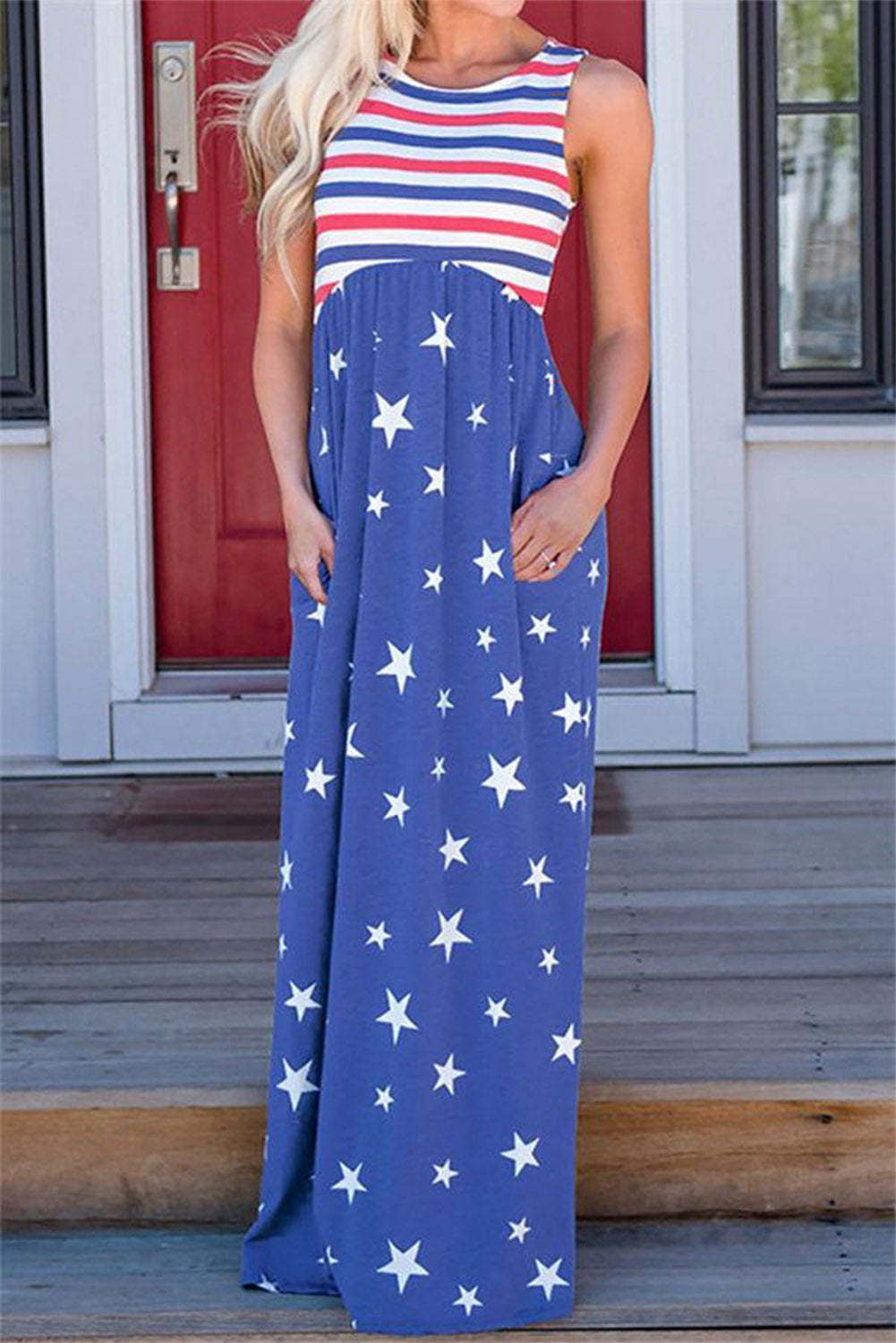 验bug，限时促销1，原价19.99，限时促销价10.99Stripes and Stars Sleeveless Maxi Dress w